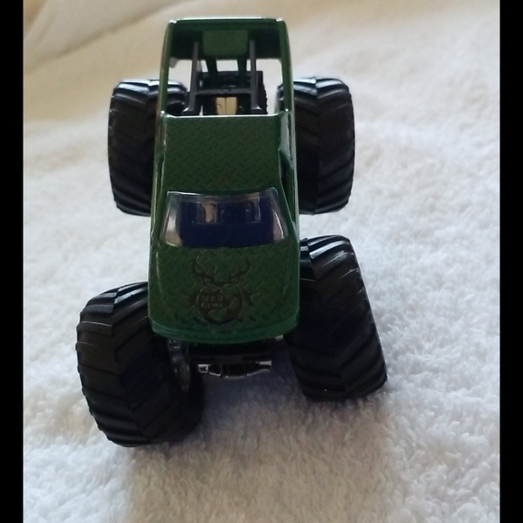 Mattel Hot Wheels Monster Jam M2D CAMO THUNDER Collectible Truck Die Cast Truck - Picture 3 of 8